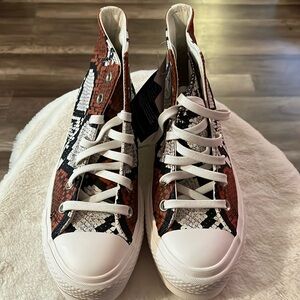 Converse Women's Chuck Taylor All Star Lift Hi 573082C Egret/Black/Orange.